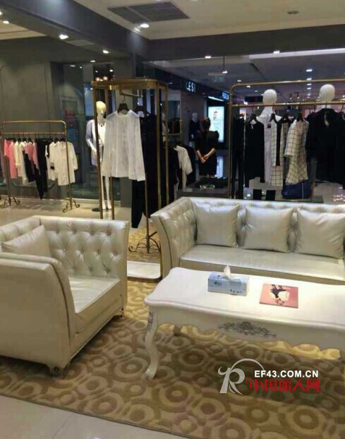 热烈祝贺玛泰迩女装山西运城店盛大开业