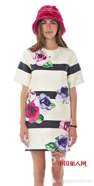 开在水边的夏日繁花 亲临2015春夏纽约时装周