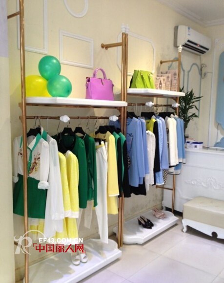 热烈祝贺迪笛欧女装浙江慈溪专卖店隆重开业