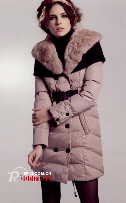 西子丝典2014冬季新款羽绒服系列上市 让你保暖时尚两不误