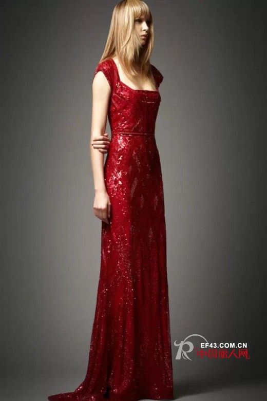 乔品女装礼服系列款式 优雅东方女性礼服穿搭