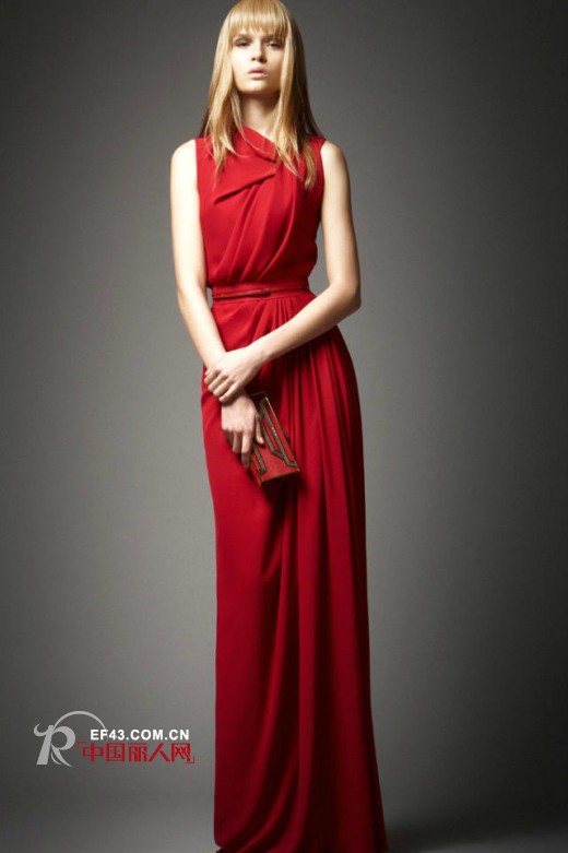 乔品女装礼服系列款式 优雅东方女性礼服穿搭