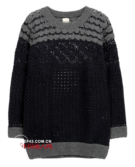 粗针毛衣搭配什么裤装    粗针毛衣里面穿什么衬衫更好看