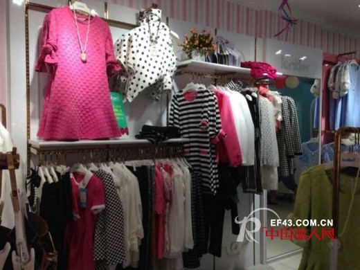 热烈祝贺蓝缇儿四川五通,四川乐山两店9月12号齐开业!