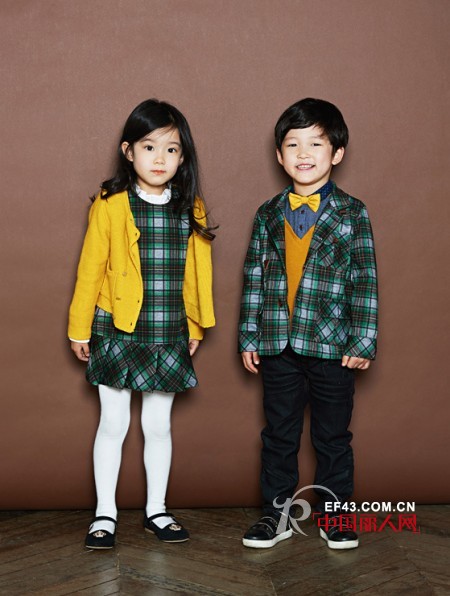 韩版秋冬季新款兄妹装搭配 韩版兄妹装怎么搭配