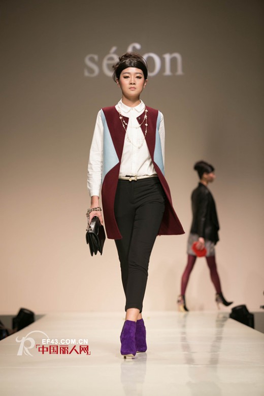 秋装搭配应该知道的:配色法则   秋装色彩搭配