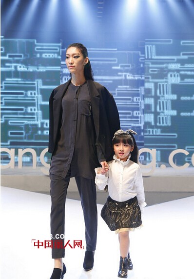 中国服装设计师协会携手当当网 亿元打造优秀设计师的电商扶持平台