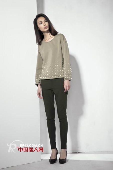 针织衫怎么搭配 早秋针织衫搭配