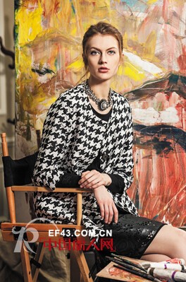 千鸟格外套怎么搭配 秋季职业装搭配