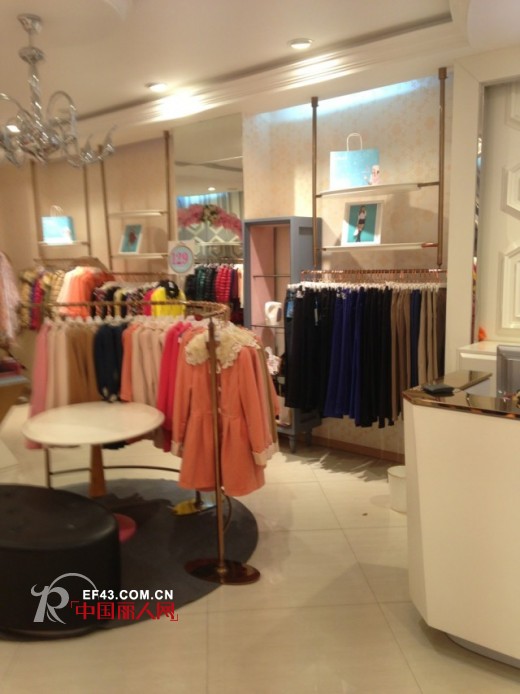 热烈祝贺深圳蓝缇儿女装进驻江西九江