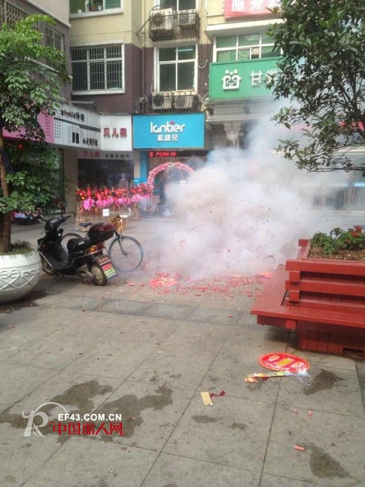 热烈祝贺深圳蓝缇儿女装进驻江西九江