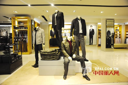 波司登喜获中国纺服行业“实践示范奖”