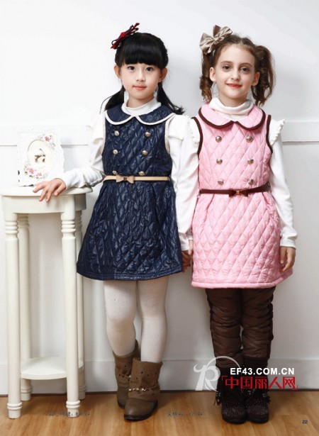 背心裙搭配 秋季背心裙配什么内搭