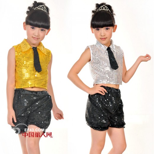 少儿街舞适合穿什么舞蹈服装? 帅气街舞一起跳起来