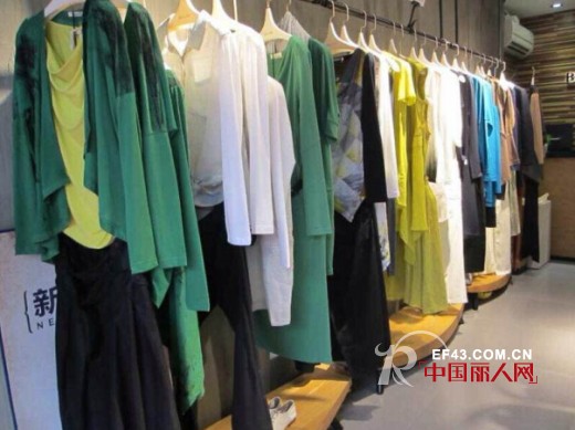 BELLO SZ成都银河店盛大开业 首日业绩11687元