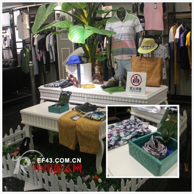 DEG15春夏,看看它们的世界,浪漫的圣托里尼与它们古老的记忆