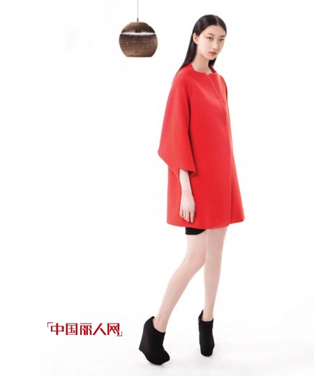 没有纽扣的风衣款式 大衣搭配