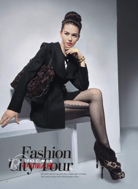 职业女性穿什么合适 毛呢外套搭配黑色皮裤 黑色风衣百搭术