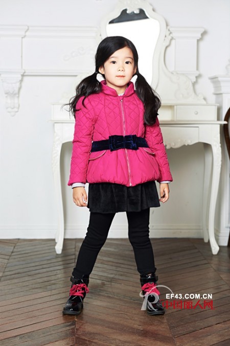 棒球服套装搭配 韩版羽绒外套怎么搭配