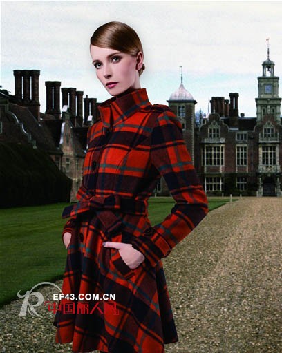 双排扣呢大衣搭配 女装大衣品牌