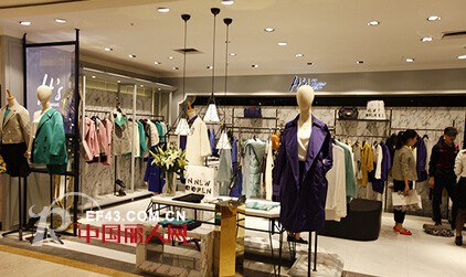 HS女装武林银泰店盛大开业