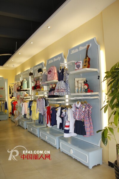 哈乐猴Hello Monkey2015春夏发布会圆满落幕 成功签约四川,江苏,湖南,浙江四个省代及20余家加盟商