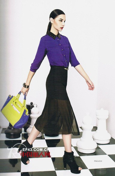 半身透视裙搭配 修身半身透视裙配什么上衣