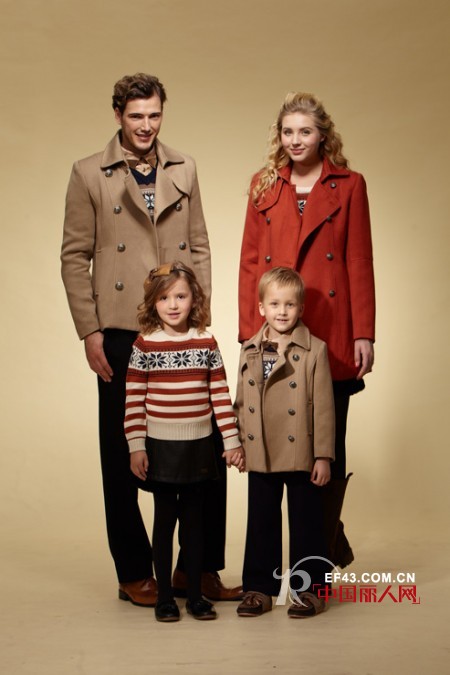 英伦风格亲子装款式 秋季风衣款式搭配