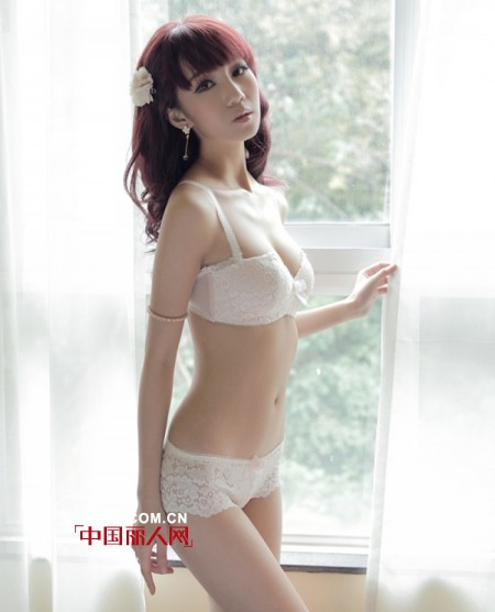 少女文胸品牌 白色文胸搭配
