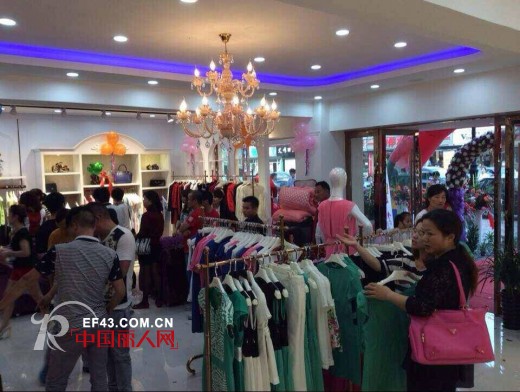 恭祝＂米拉格＂昆山三店开业千灯古镇隆重开业