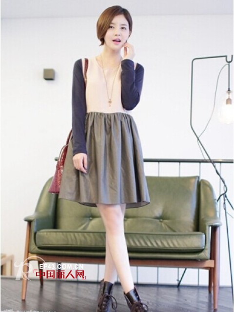 秋季连衣裙搭配短靴 显高显瘦人人都合适
