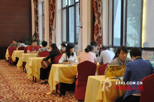 NEEZA乐鲨2015春夏新品发布会圆满落幕