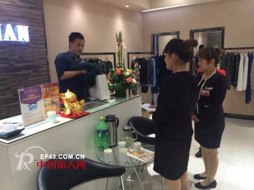 太和河南漯河新店盛大开业 小K老师亲临指导