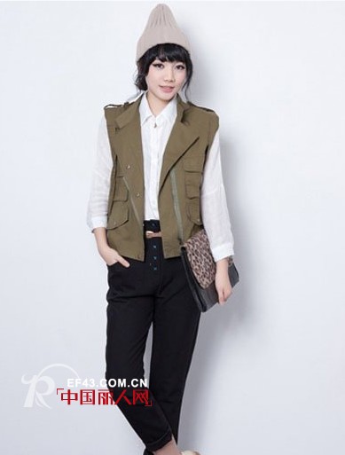 初秋微凉精致马甲搭配额昂你优雅又帅气