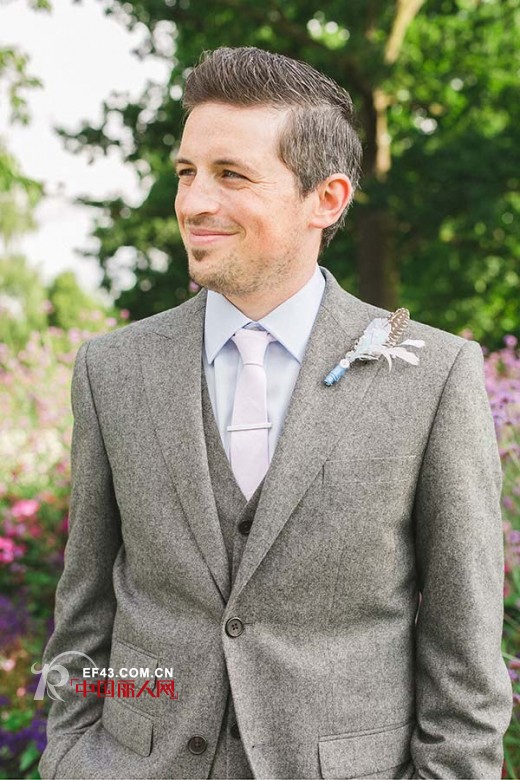 新郎服饰搭配 来自真实婚礼的新郎装扮灵感