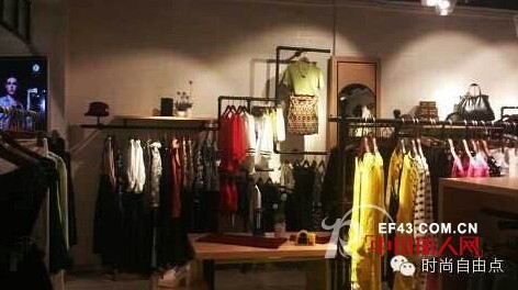 时尚自由点长汀二店开业以来日均业绩突破七千元