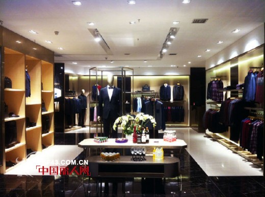 GIOVANNI VALENTINO陕西榆林新店盛装开幕!