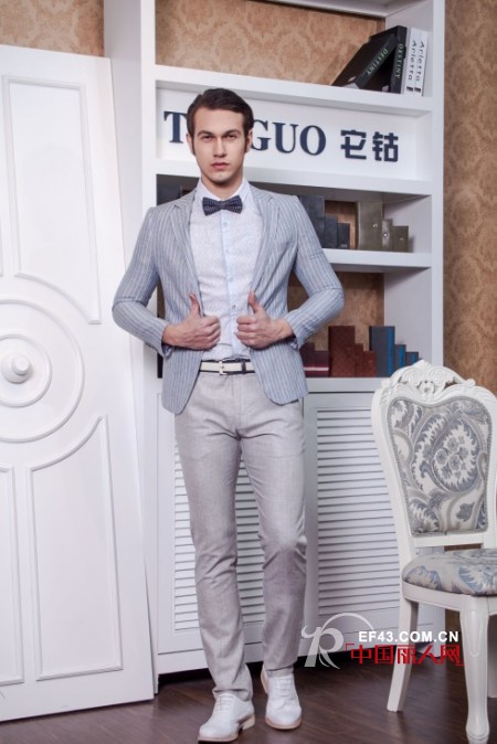 男士怎么穿西装比较帅 男士西装怎么搭配好看