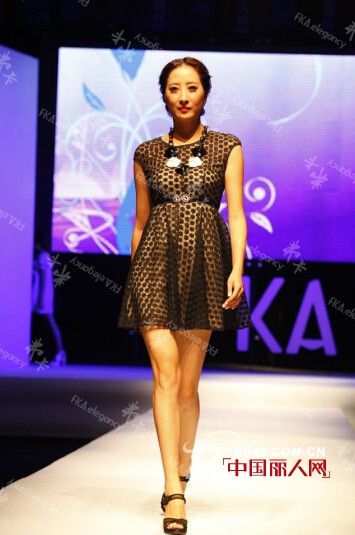 弗卡女装2015春夏新品发布会圆满落幕