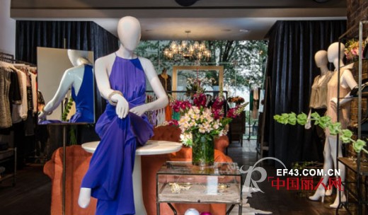 女装店如何打造复古文艺的装修风格