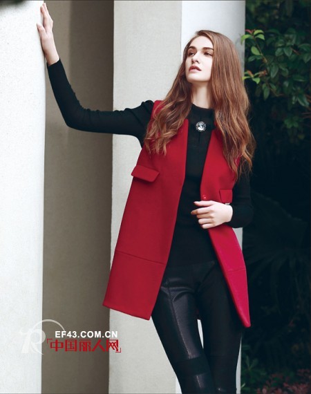 西装外套搭配 长款西装外套怎么搭配 职业女性秋季穿什么款式