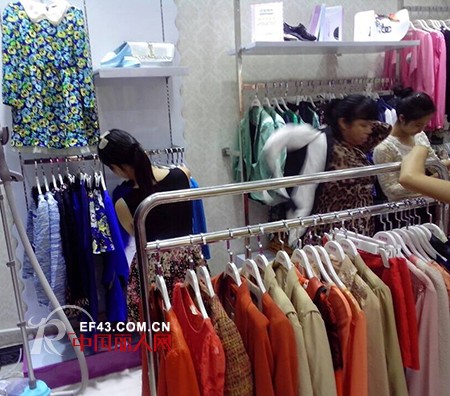 ‬耶丽雅YLY-CZ004-443加盟店惊艳启航,震撼全城