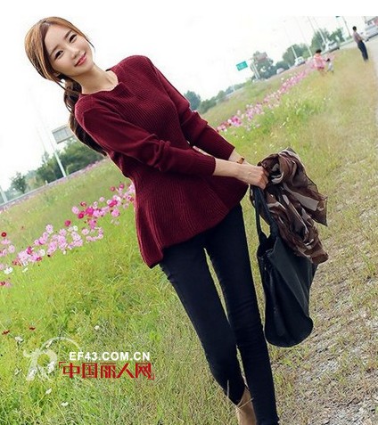 套头毛衣怎么搭好看 针织衫百搭术