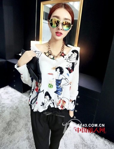 套头毛衣怎么搭好看 针织衫百搭术