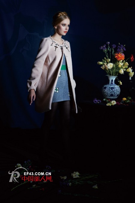 秋冬连衣裙选什么面料最舒适