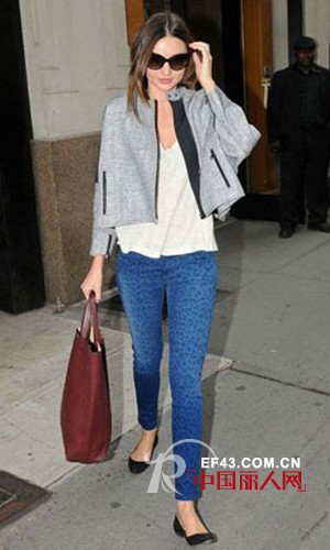 四款百搭的初秋装扮 怎么打扮比较节省时间