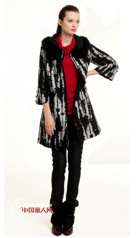 呢子外套搭配 三十多岁女性适合的呢子外套