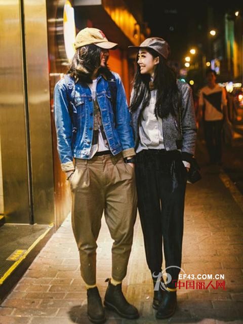 60年代复古情侣穿搭 绝对摩登又抢眼!