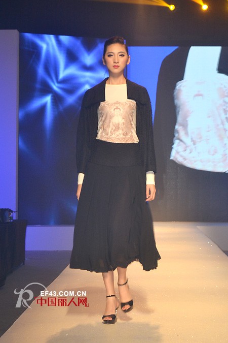 俪思国际2015春夏新品发布时尚秀场图片