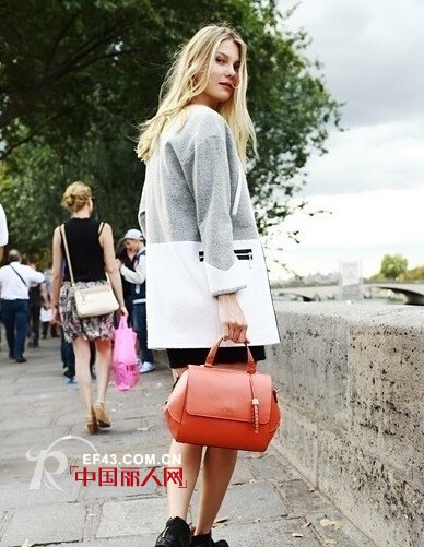 【欧美街拍】2015春夏巴黎时装周街拍:轻甜主义